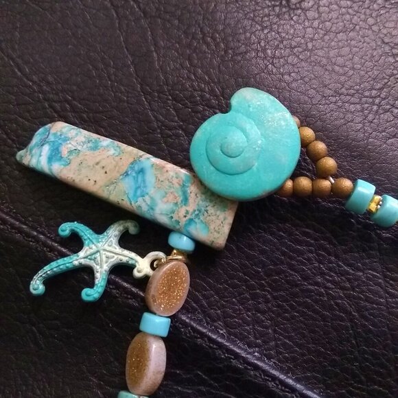 Coastal Cowgirl! Sea Sediment Jasper + Starfish + Shell Beaded Loop Bracelet - Picture 10 of 11